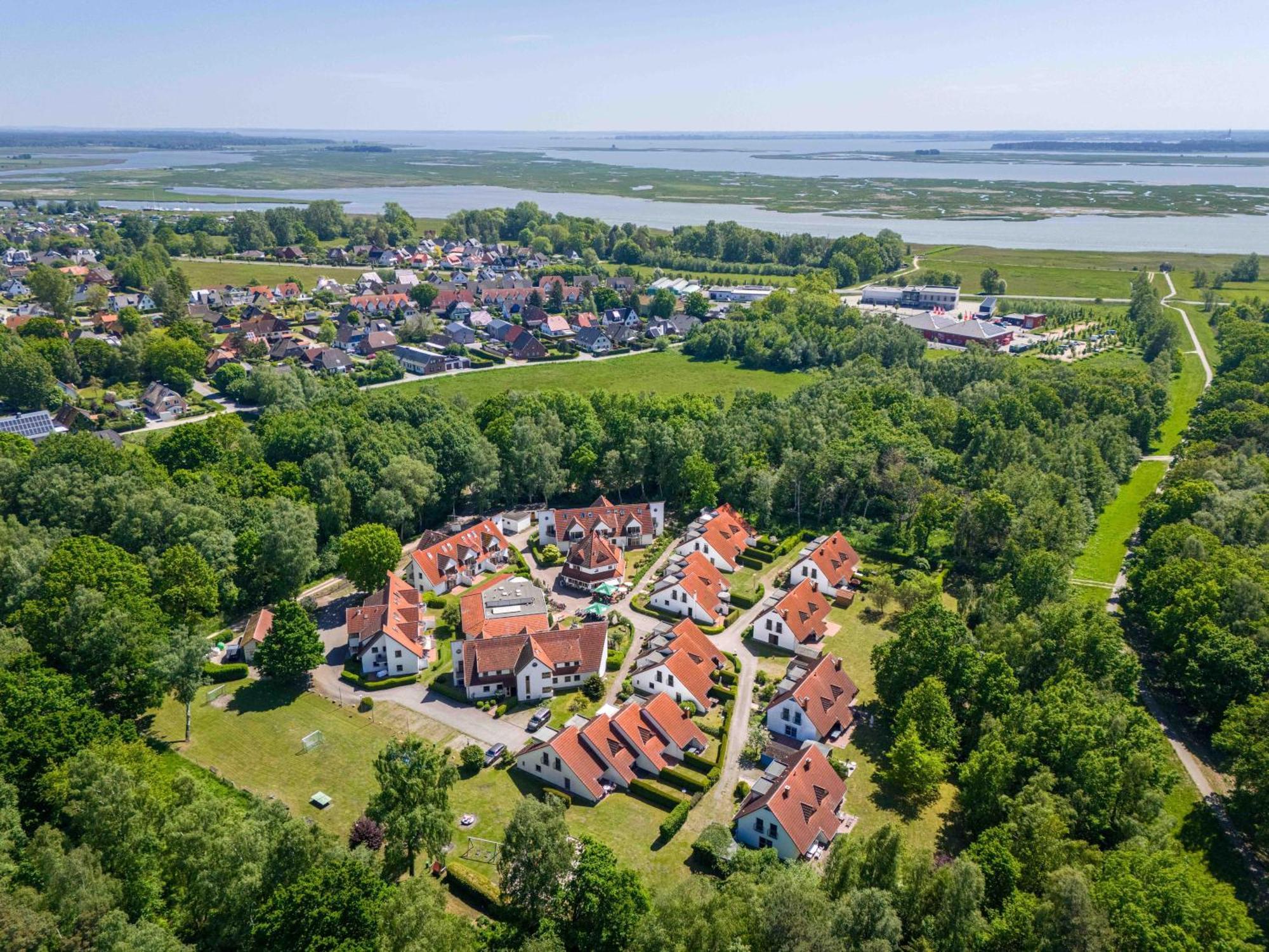 Ferienpark Freesenbruch Wohnung 4 4 - Seeschwalbe Цингст Экстерьер фото